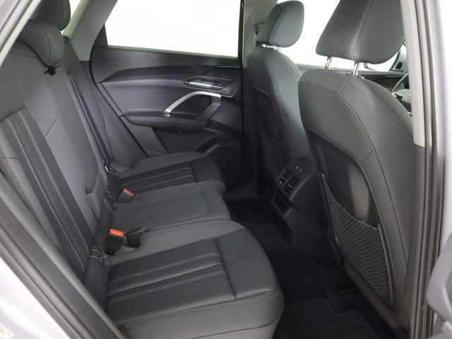 Used 2025 Audi Q5 Premium w/ Convenience Package AWD/4WD image 14