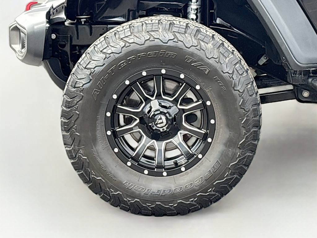 Used 2022 Jeep Wrangler Unlimited Rubicon AWD/4WD image 29