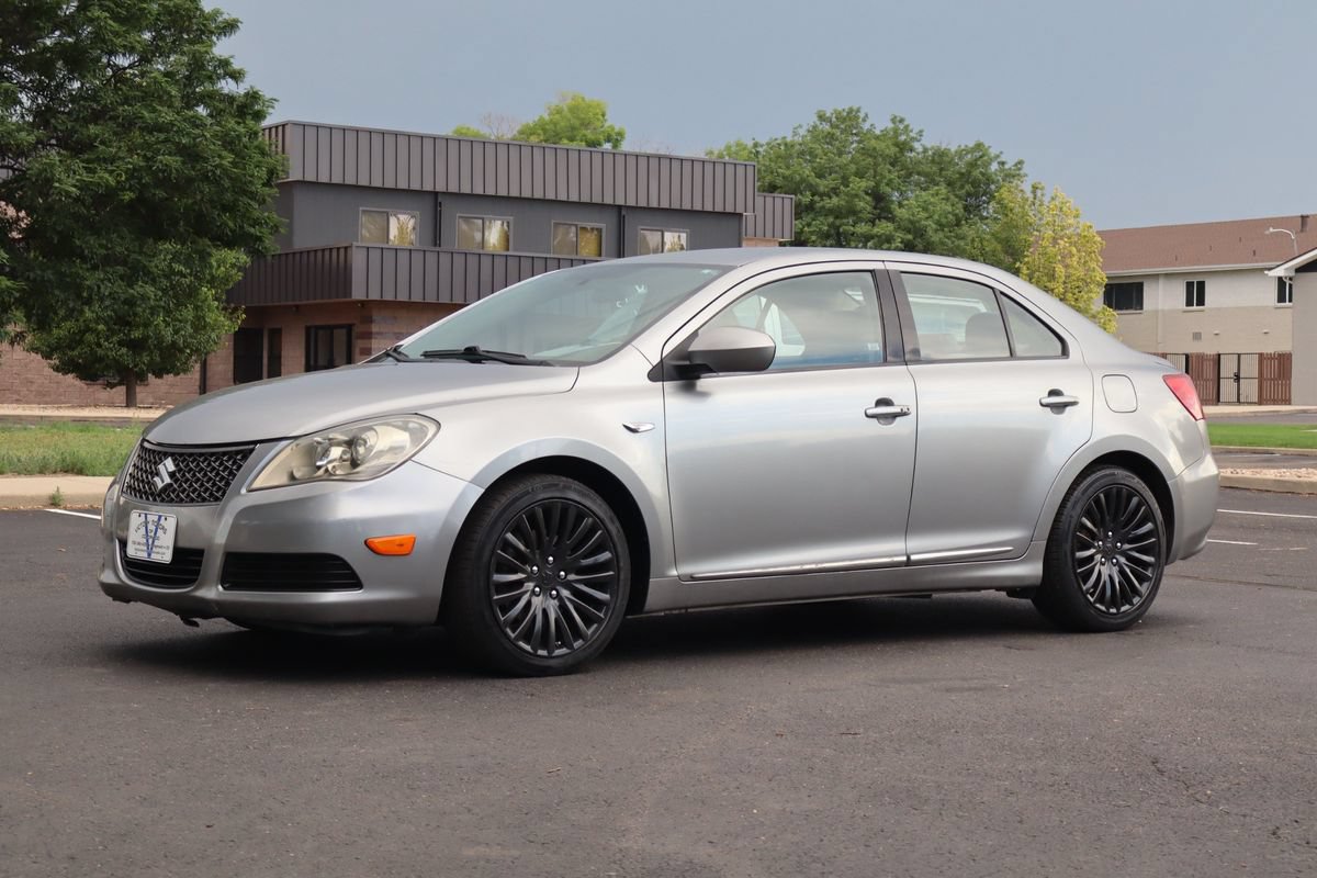 Used 2011 Suzuki Kizashi SE AWD/4WD image 11