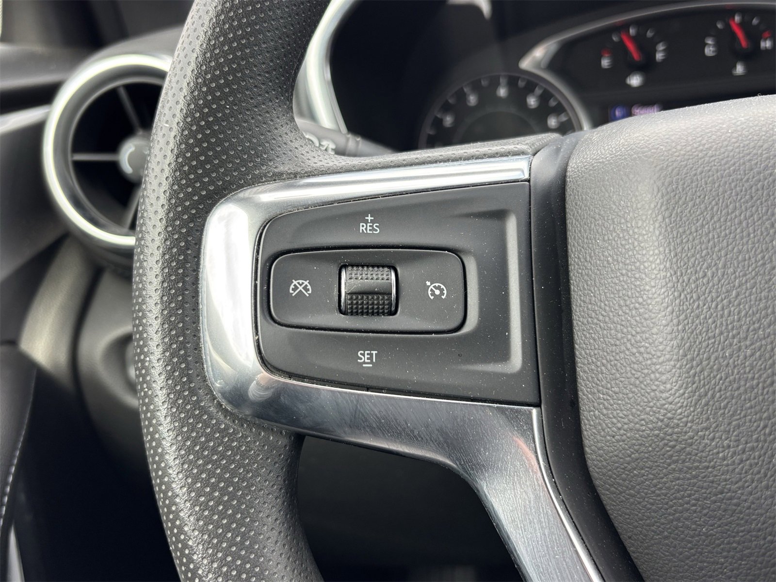 Used 2021 Chevrolet Blazer LT w/ LPO, Exterior Decal Package image 28