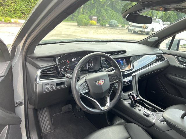 Used 2023 Cadillac XT6 Premium Luxury AWD/4WD image 10