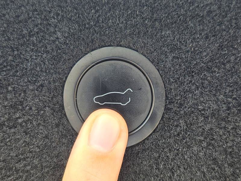 Used 2022 Tesla Model S AWD/4WD image 77