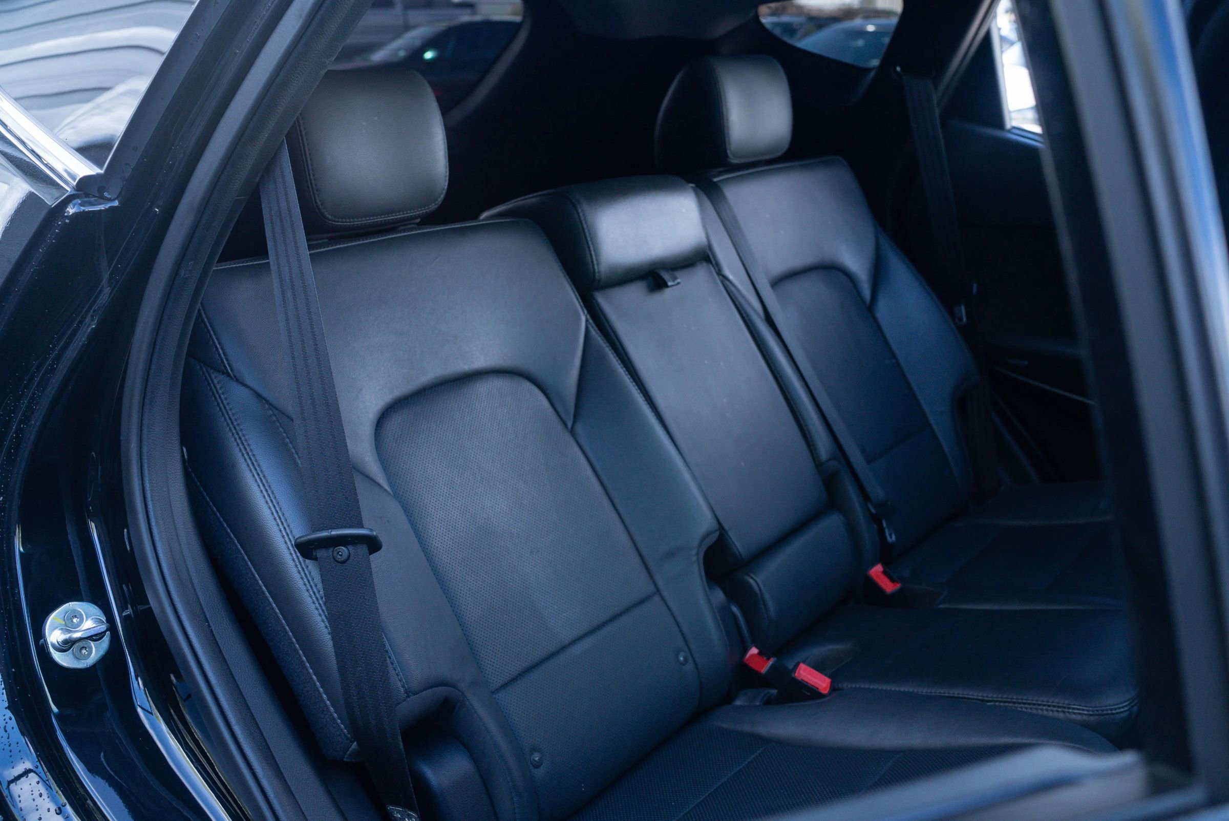 Used 2017 Hyundai Santa Fe Sport w/ 2.0T Ultimate Tech Package 05 image 20