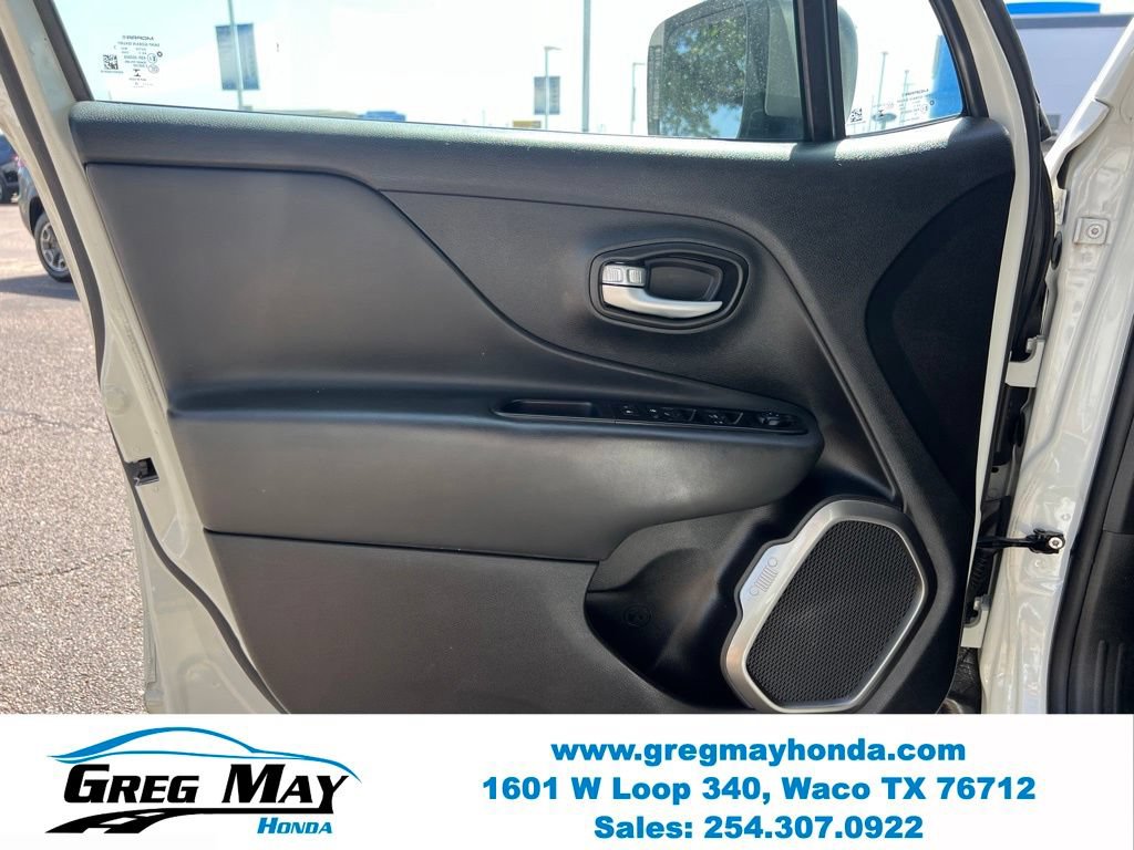Used 2020 Jeep Renegade Limited w/ UConnect 8.4 Nav Group AWD/4WD image 24