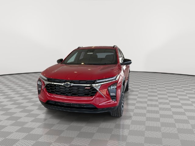 New 2026 Chevrolet Trax RS w/ Driver Confidence Package FWD image 4