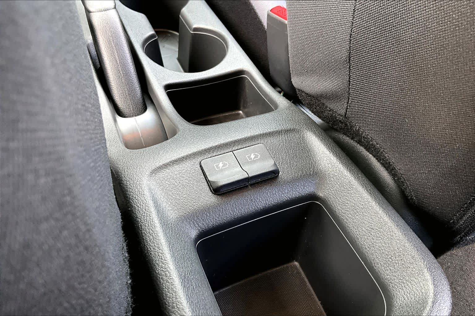 Used 2025 Nissan Versa S w/ Trunk Package FWD image 35