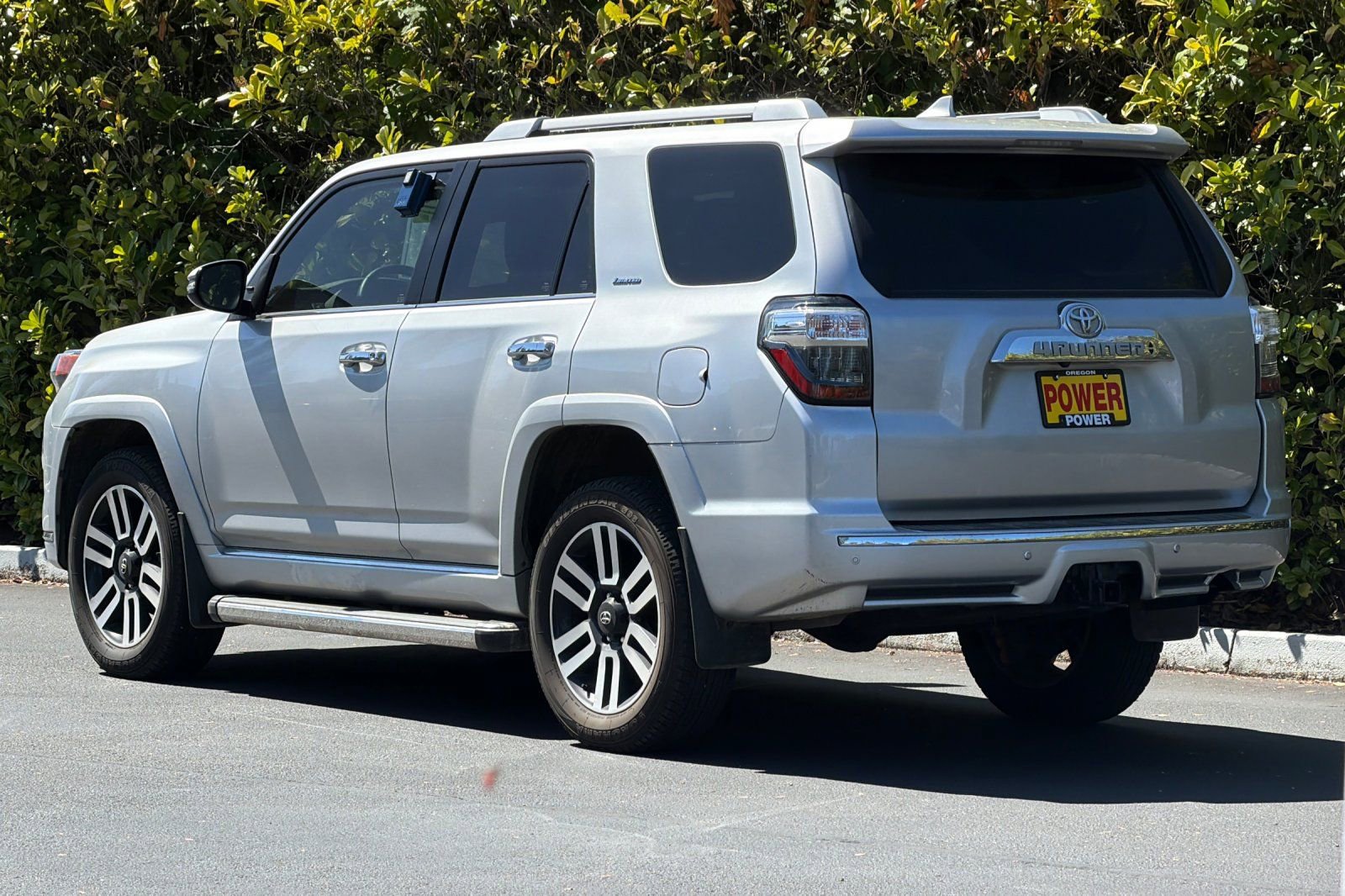Used 2024 Toyota 4Runner Limited AWD/4WD image 6