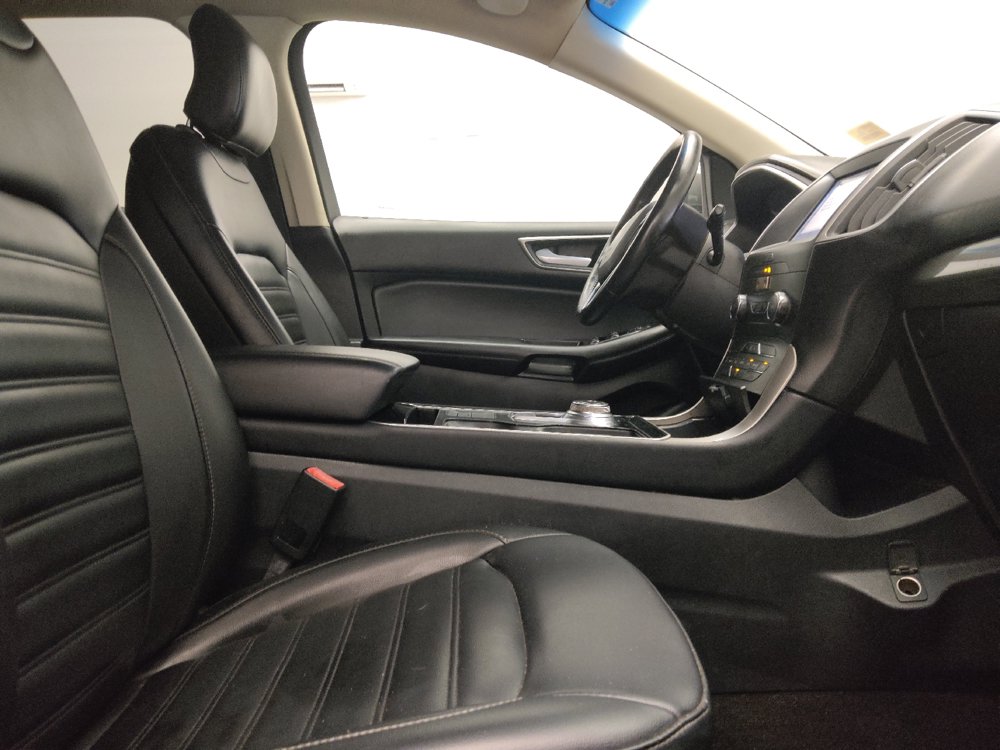 Used 2019 Ford Edge SEL w/ Equipment Group 201A FWD image 21