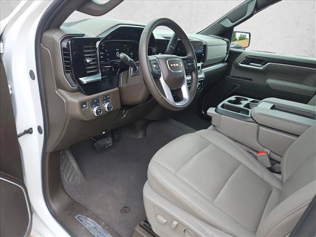Certified 2025 GMC Sierra 1500 SLT AWD/4WD image 15