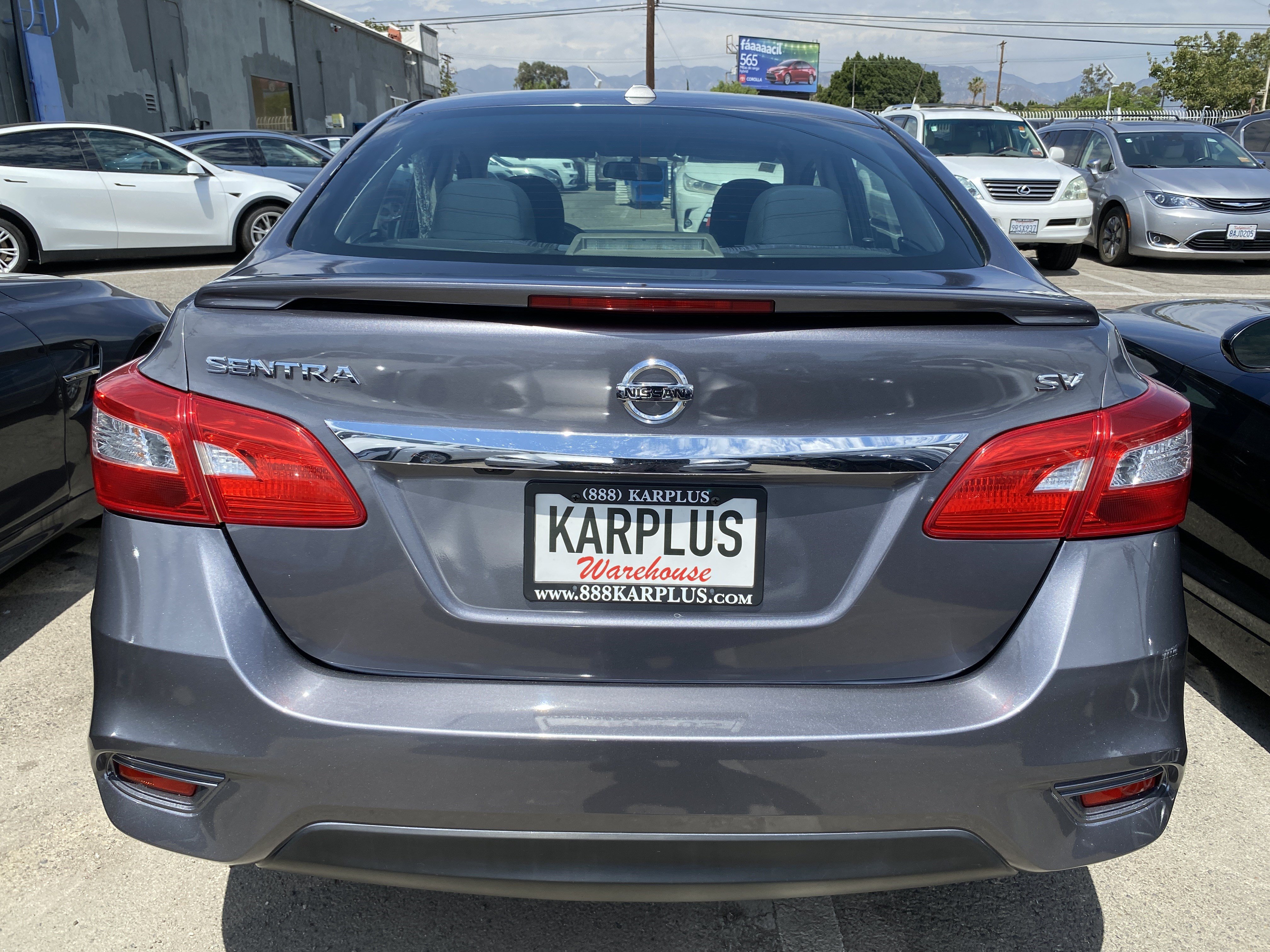 Used 2019 Nissan Sentra SV FWD image 8