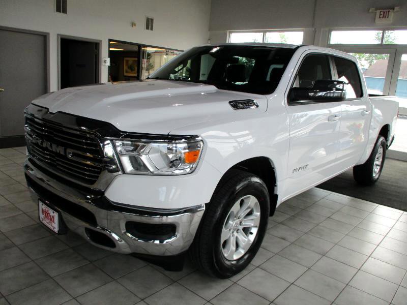 Used 2024 RAM 1500 Laramie image 3