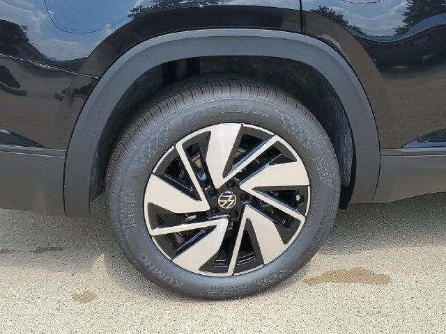 New 2026 Volkswagen Atlas SE AWD/4WD image 4