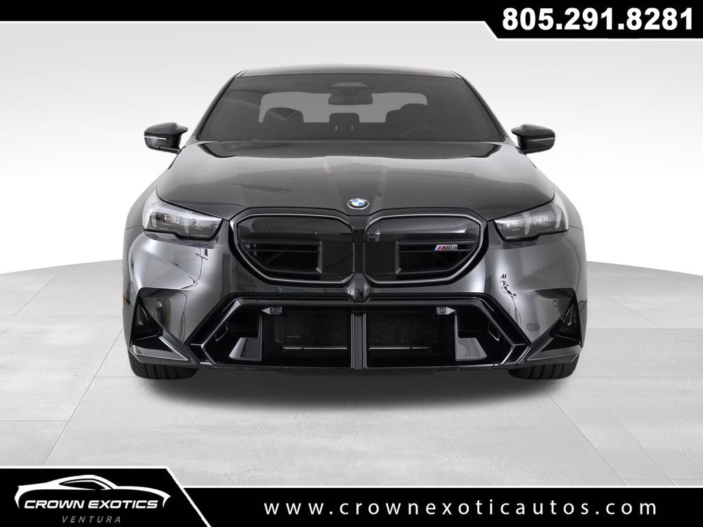 Used 2025 BMW M5 w/ Executive Package AWD/4WD video 2