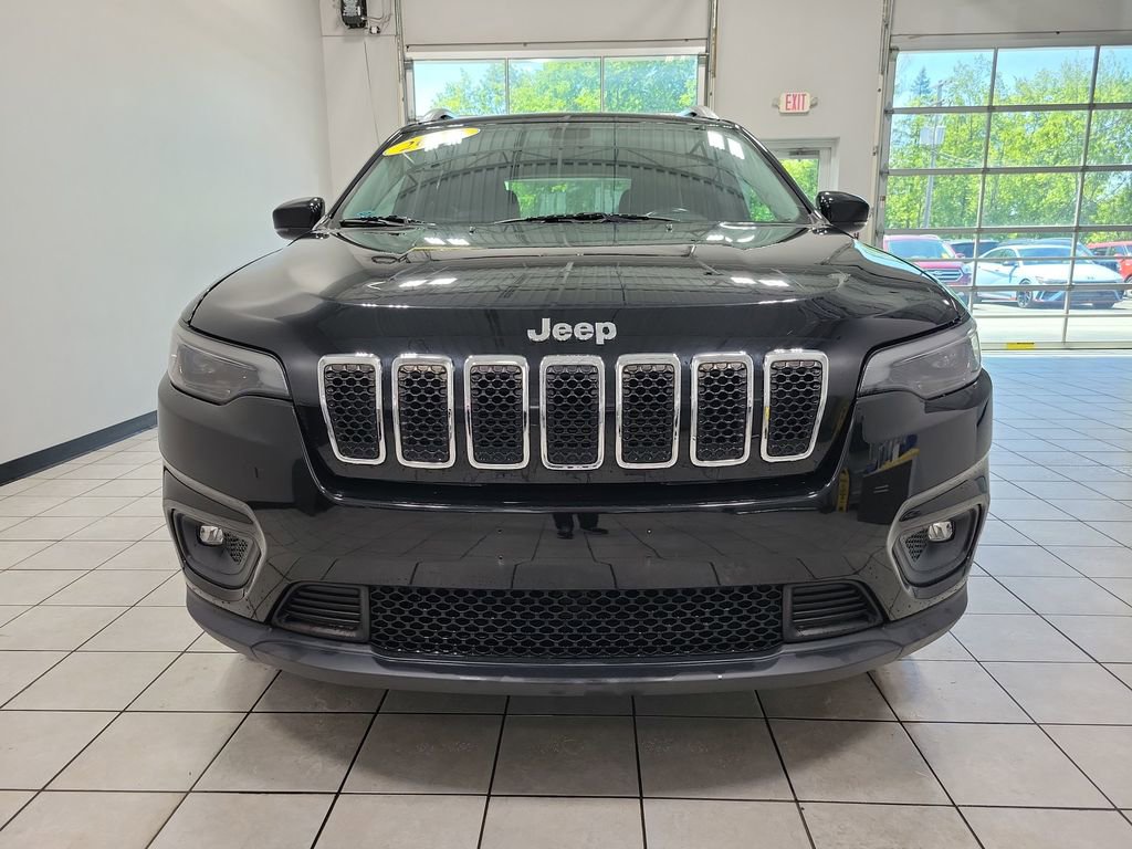 Used 2020 Jeep Cherokee Latitude Plus w/ Cold Weather Group AWD/4WD image 7