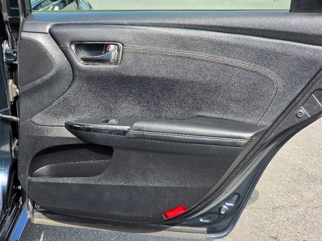 Used 2018 Toyota Avalon XLE Premium w/ All Weather Liner Package FWD image 16