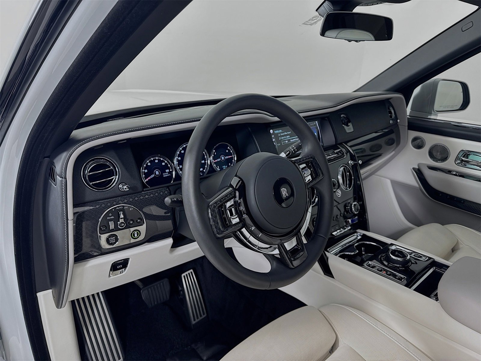 Certified 2023 Rolls-Royce Cullinan Black Badge w/ Driver's Package image 9