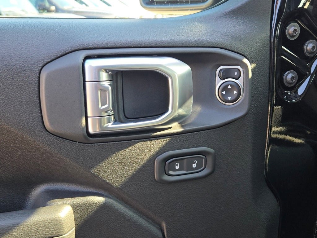 New 2026 Jeep Gladiator Sport image 23