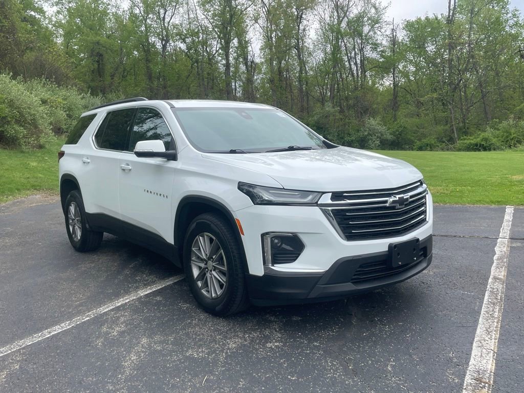 Certified 2023 Chevrolet Traverse LT AWD/4WD image 1