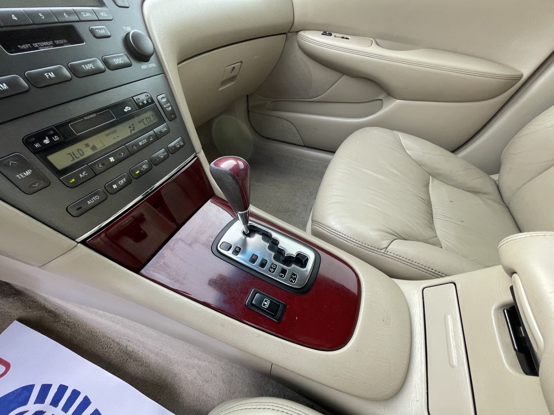 Used 2004 Lexus ES 330 FWD image 19