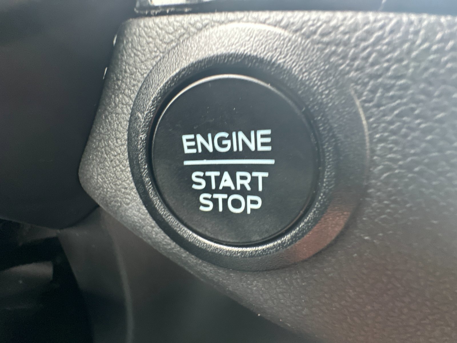 Certified 2023 Ford Escape ST-Line image 23