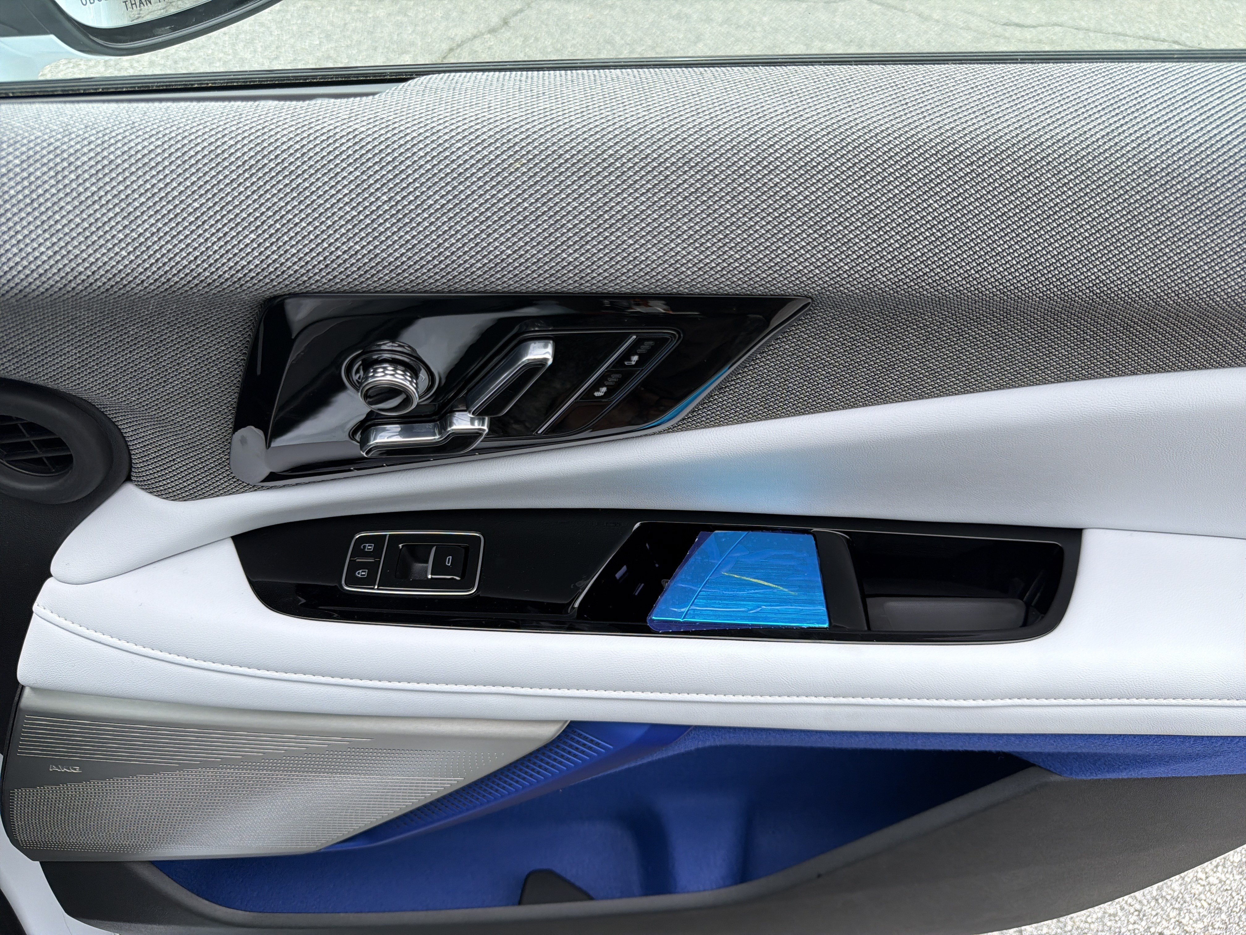 New 2026 Cadillac Optiq Luxury 1 RWD image 15