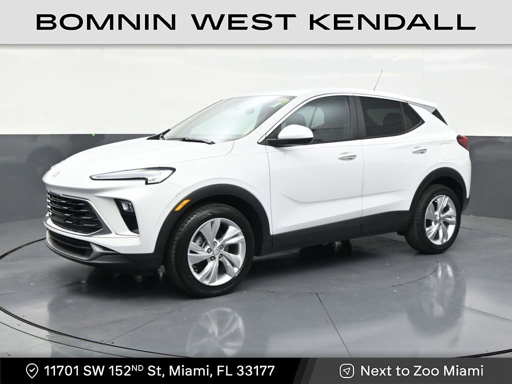 Used 2024 Buick Encore GX Preferred FWD image 1