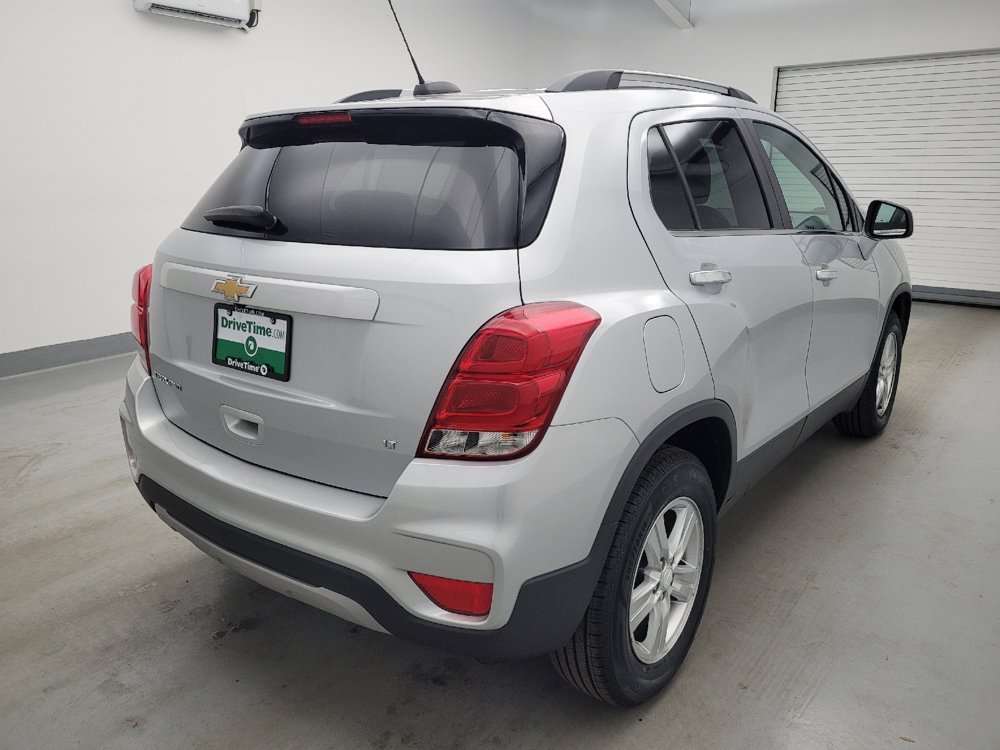Used 2020 Chevrolet Trax LT w/ LT Convenience Package AWD/4WD image 9