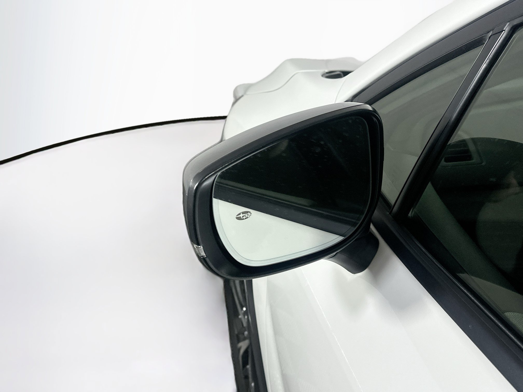 Used 2024 Subaru Crosstrek 2.0i Premium w/ Crosstrek Mirror Package AWD/4WD image 16