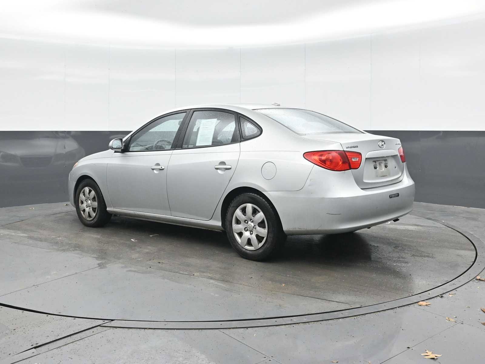 Used 2008 Hyundai Elantra SE image 2