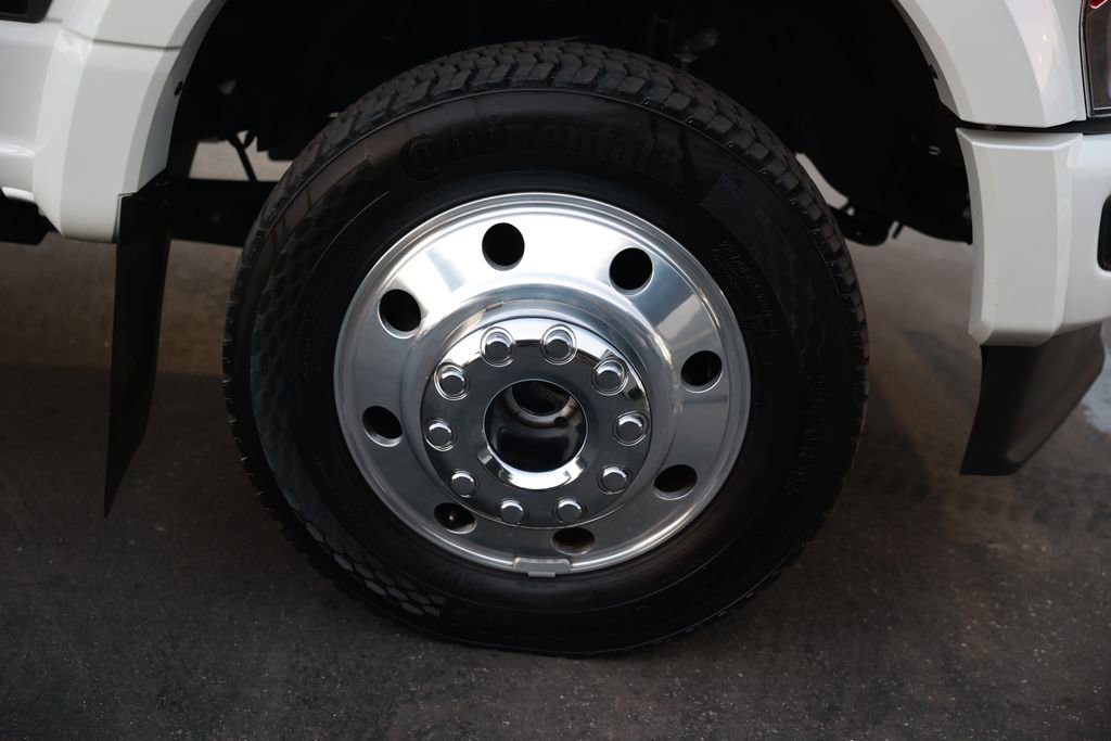 Used 2025 Ford F450 Platinum w/ FX4 Off-Road Package AWD/4WD image 8