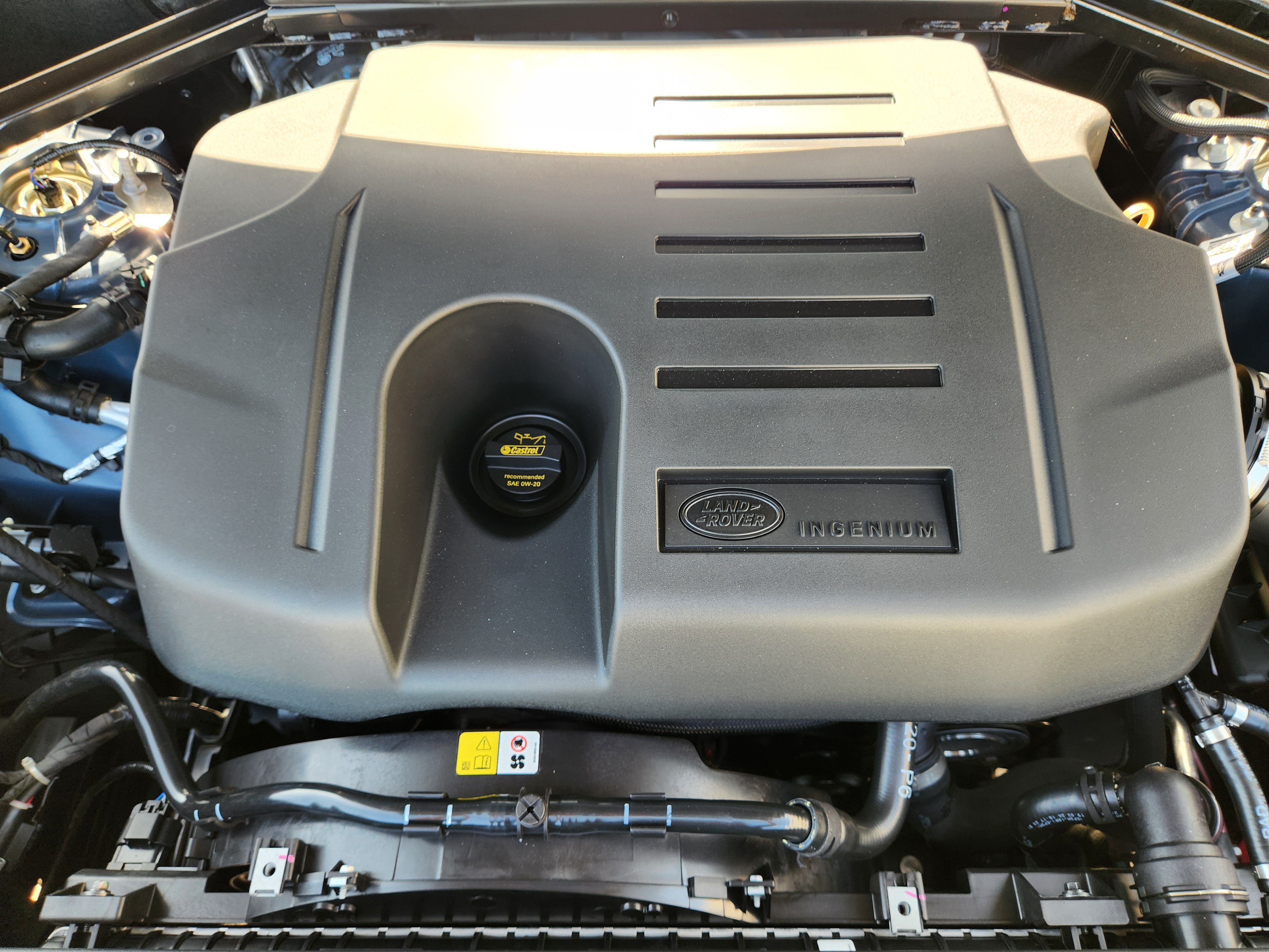 New 2026 Land Rover Defender 110 X-Dynamic SE AWD/4WD image 33
