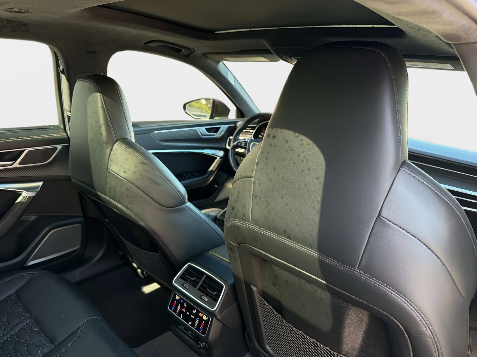 Used 2024 Audi RS 6 performance image 29