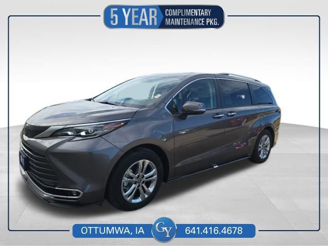 Certified 2024 Toyota Sienna Platinum image 1