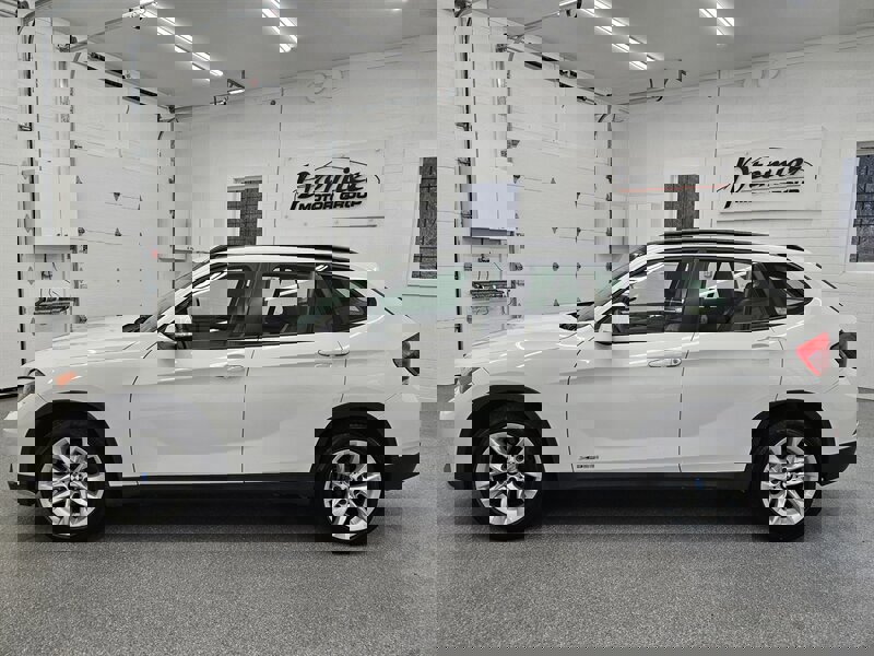 Used 2015 BMW X1 xDrive28i image 7