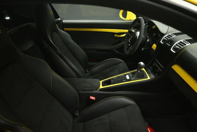 Used 2016 Porsche Cayman GT4 RWD image 37
