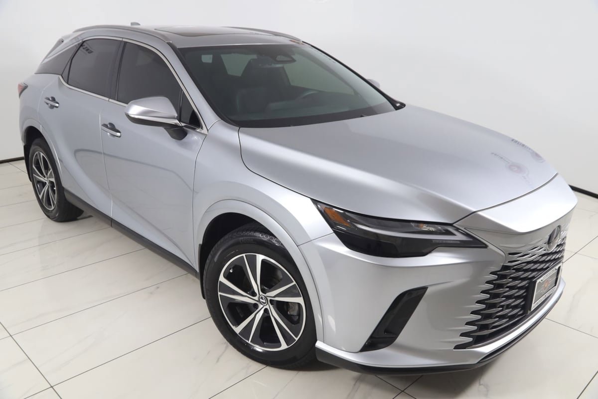 Used 2024 Lexus RX 350 Premium w/ Accessory Package (Z1) AWD/4WD image 18