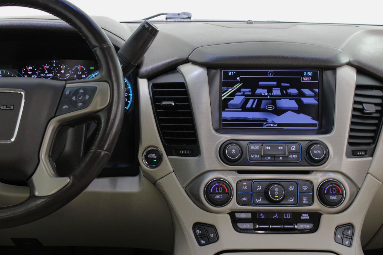 Used 2019 GMC Yukon XL Denali w/ Denali Ultimate Package AWD/4WD image 59