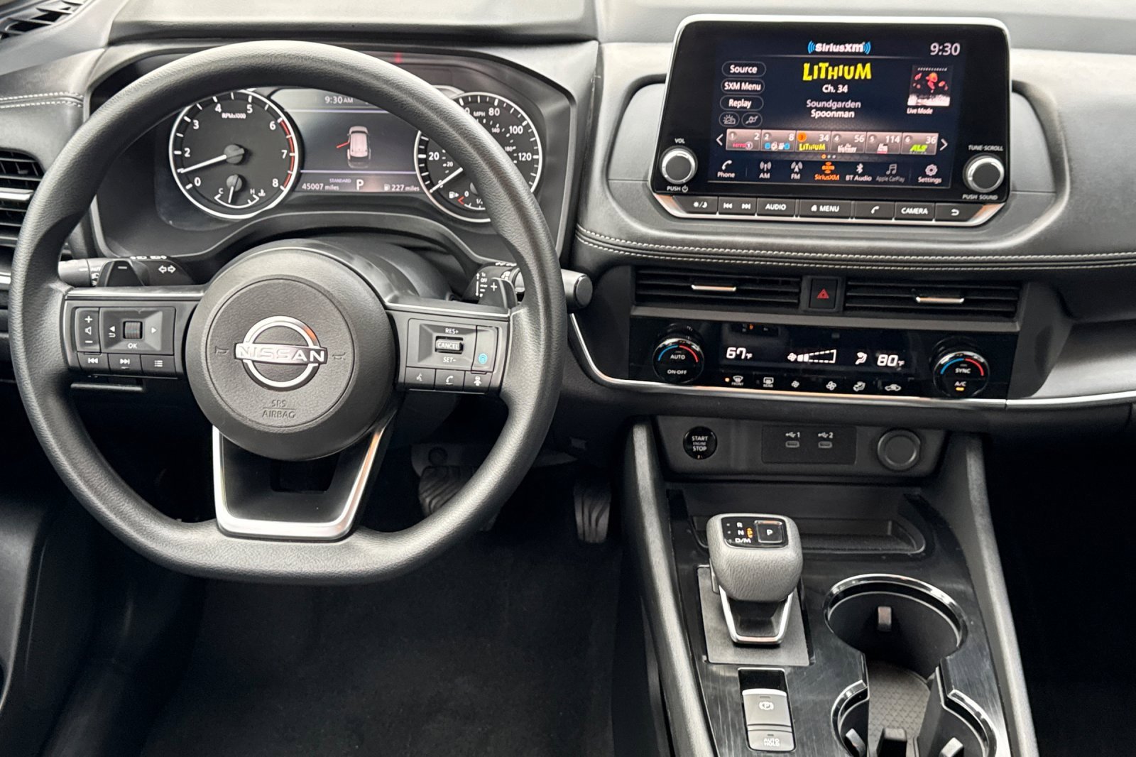 Used 2024 Nissan Rogue SV image 14