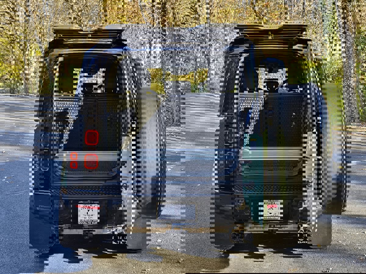 Used 2023 Land Rover Defender 110 75th Limited Edition image 78