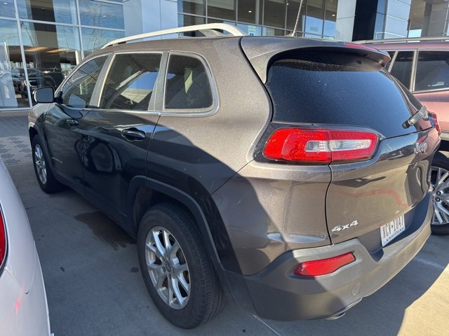 Used 2017 Jeep Cherokee Latitude w/ Comfort & Sound Group image 3