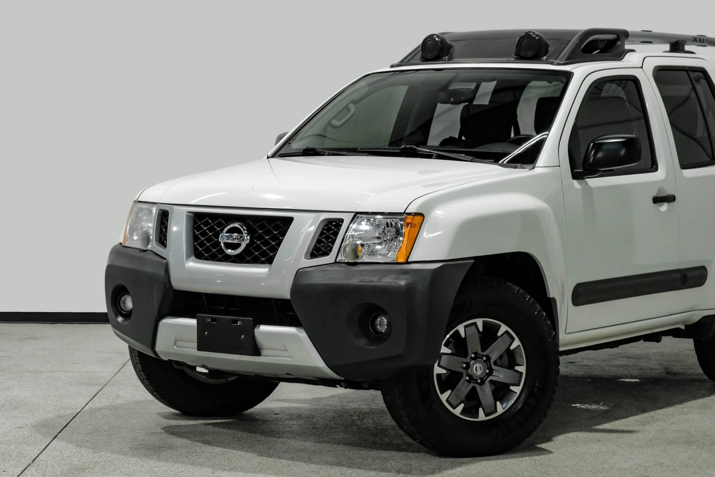 Used 2014 Nissan Xterra PRO-4X w/ Nevada Tow Package AWD/4WD image 12
