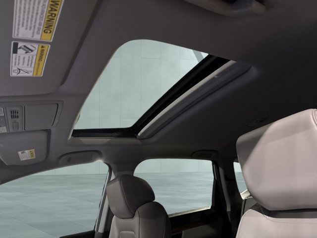 Used 2020 Honda CR-V Touring image 21