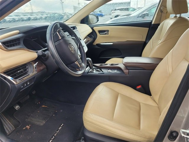 Used 2015 Toyota Avalon XLE Touring image 10