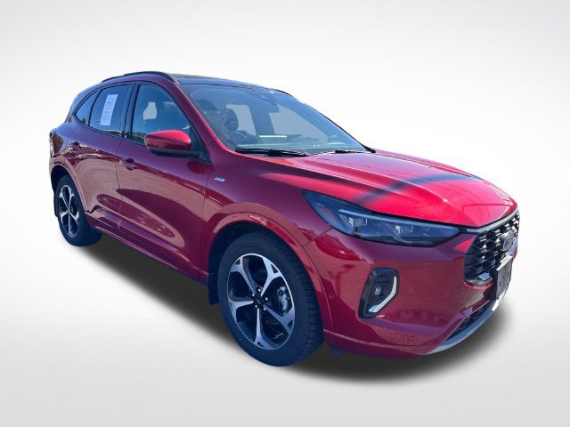 Used 2023 Ford Escape ST-Line Elite w/ Premium Technology Package AWD/4WD image 8