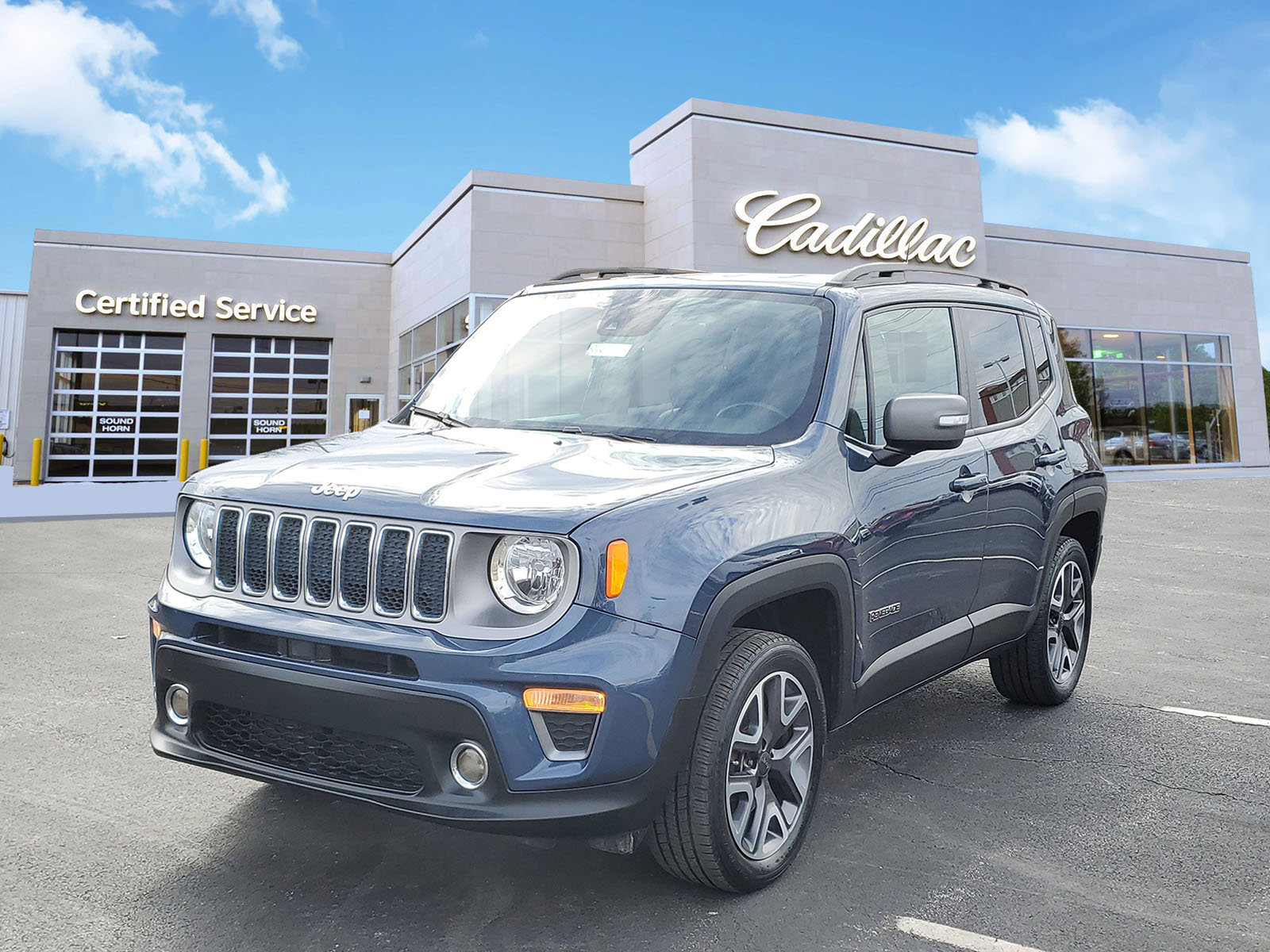 Used 2021 Jeep Renegade Limited image 1