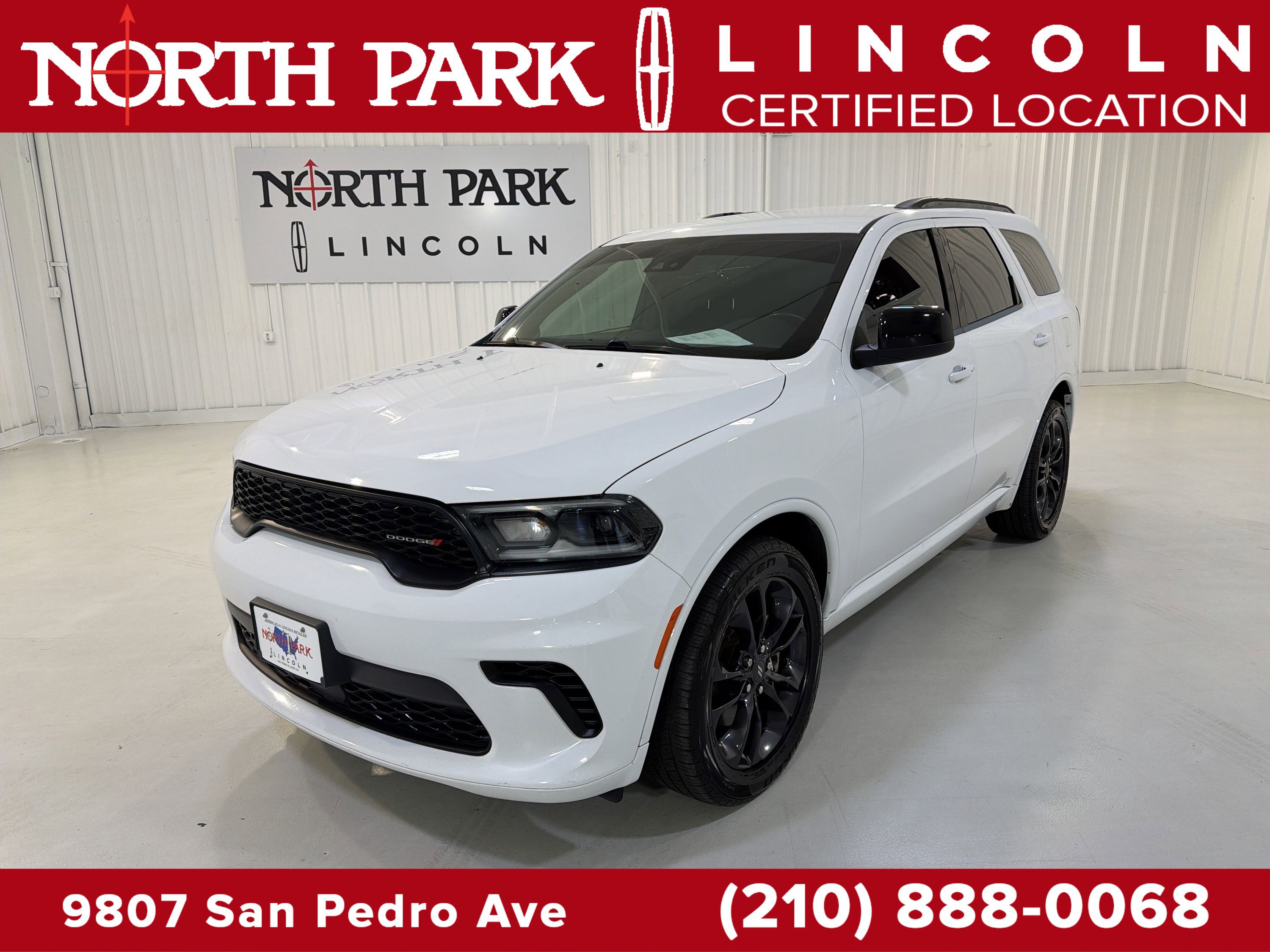 Used 2023 Dodge Durango GT RWD image 1