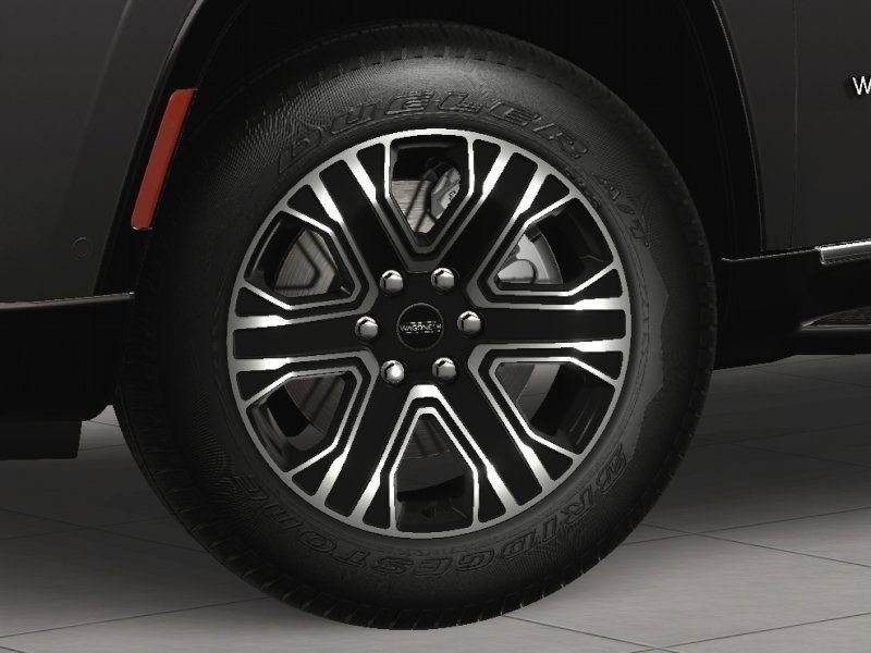 New 2025 Jeep Wagoneer Base image 11