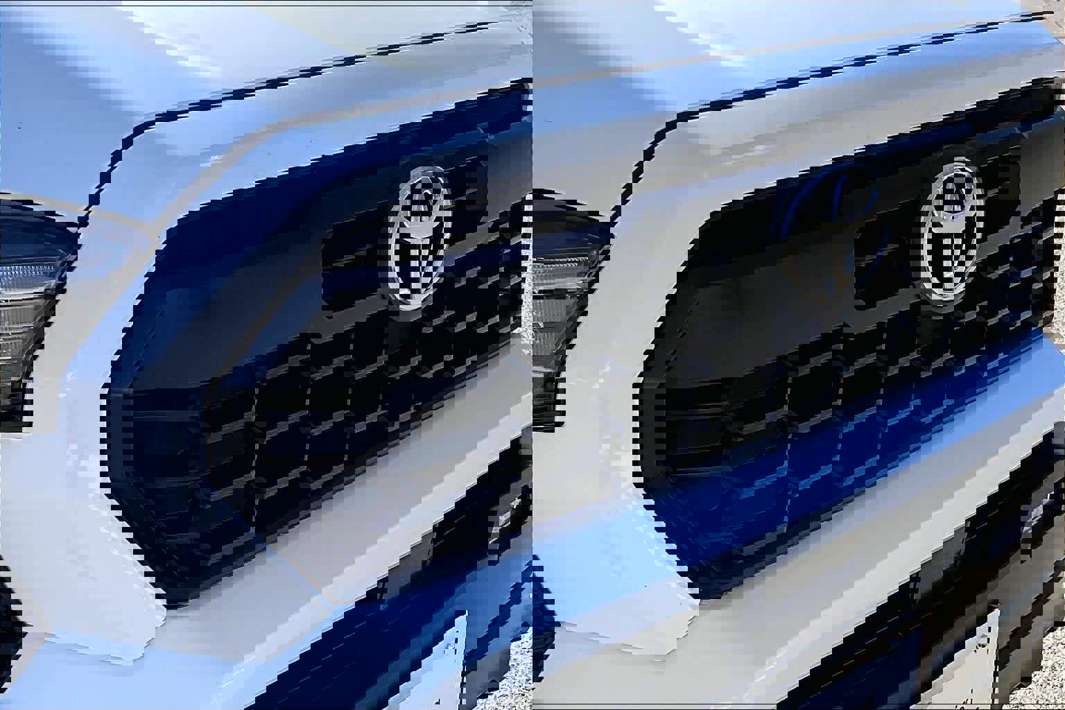 Certified 2024 Toyota Tacoma TRD Off-Road image 29