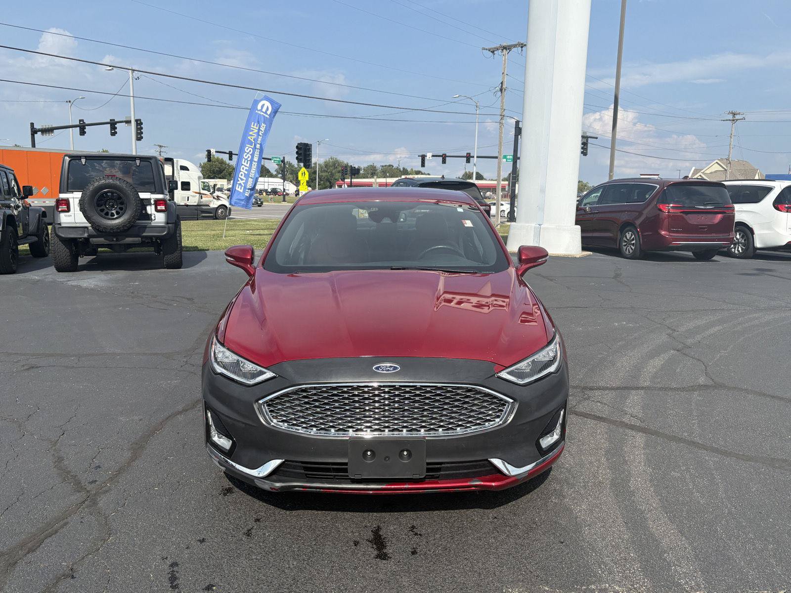 Used 2019 Ford Fusion Energi Titanium FWD image 19