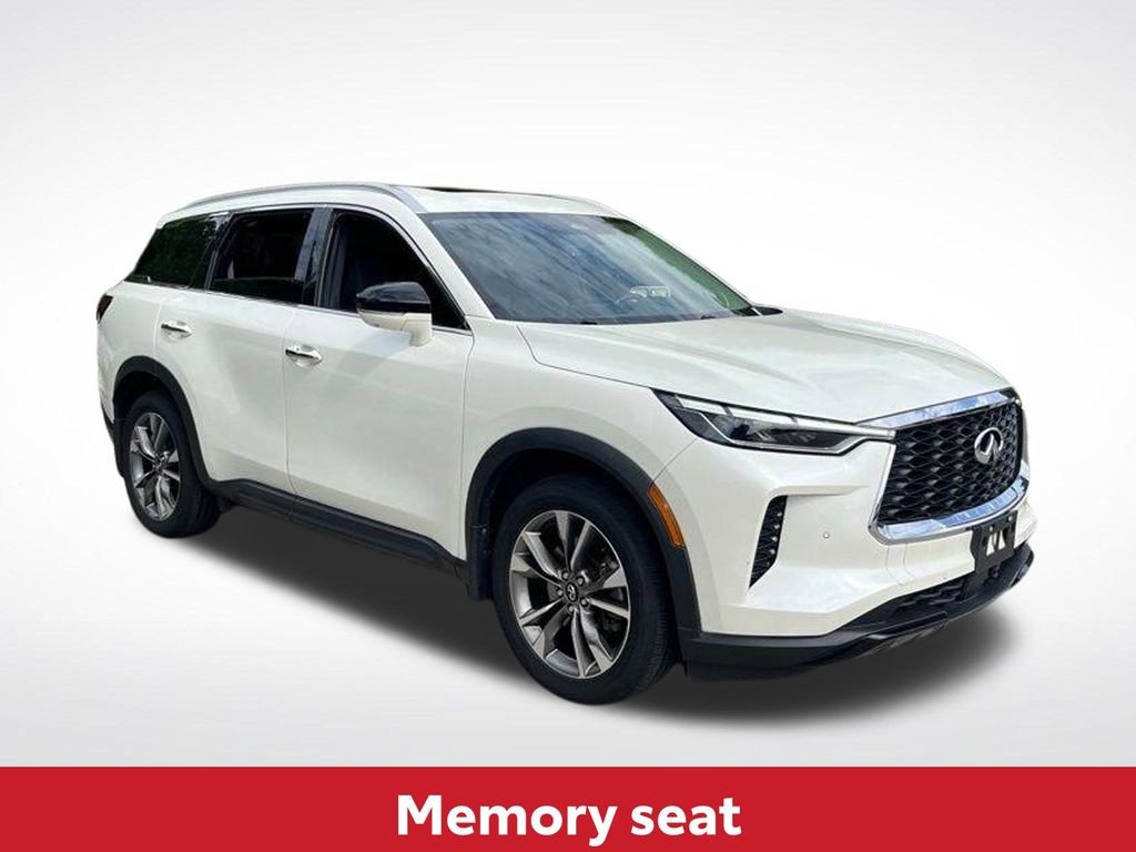 Used 2023 INFINITI QX60 Luxe w/ Performance Audio Package AWD/4WD image 10